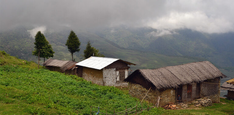zemithang bumla pass tawang route